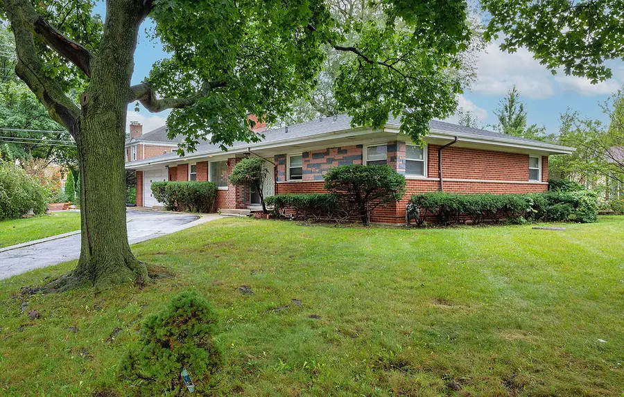 6756 N Keating Avenue, Lincolnwood, IL 60712 - #3