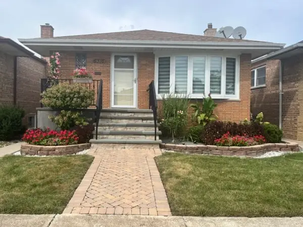 6316 W 64th Street, Chicago, IL 60638