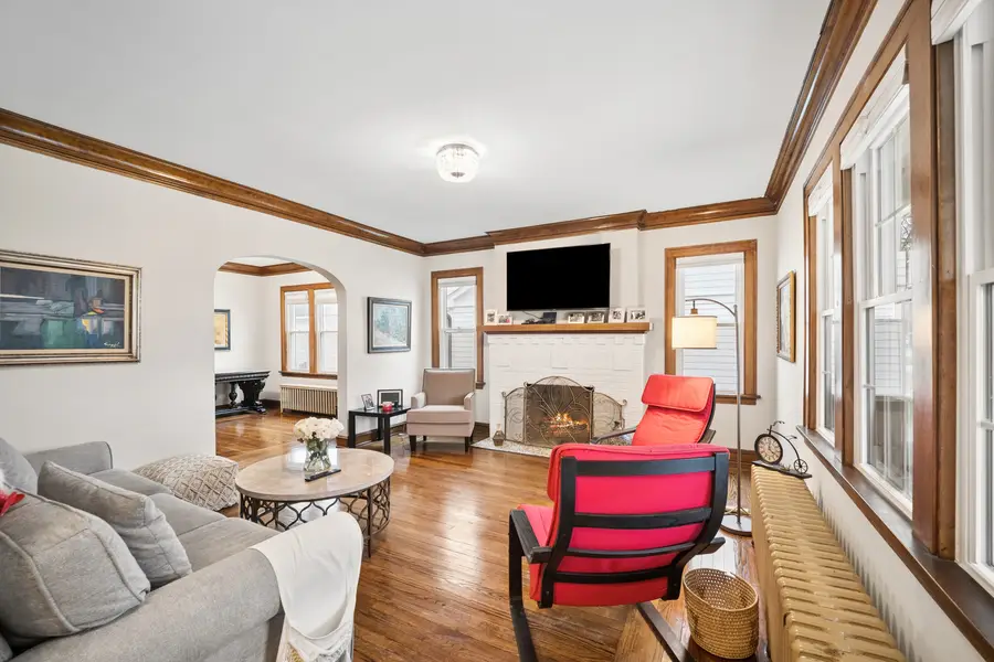 283 N Michigan Avenue, Elmhurst, IL 60126 - #3