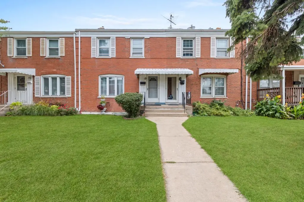 5242 W 63rd Place, Chicago, IL 60638 - #1