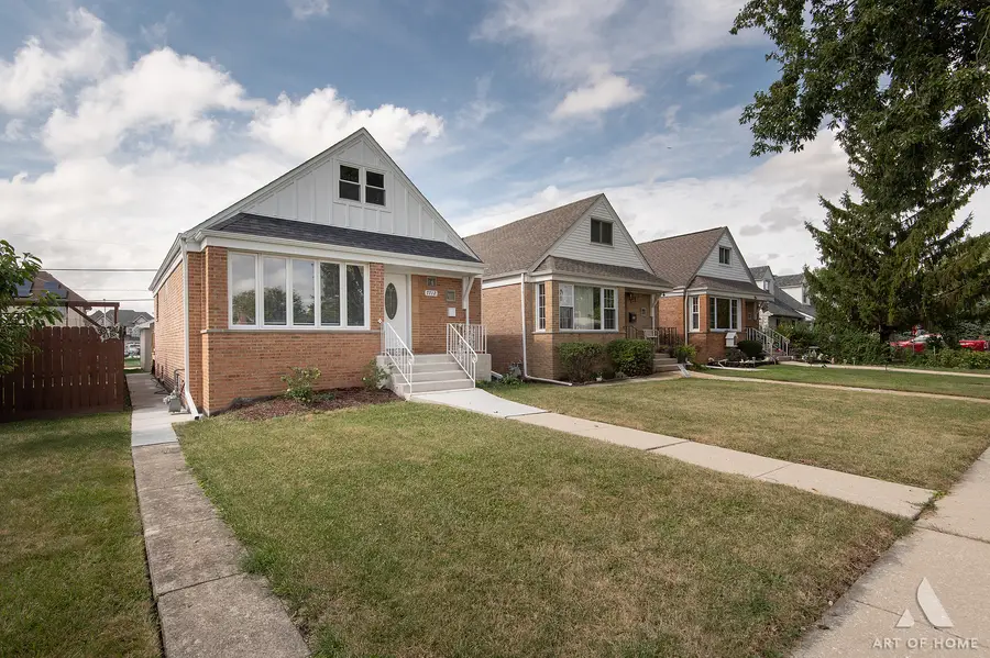 7712 Nagle Avenue, Burbank, IL 60459 - #3