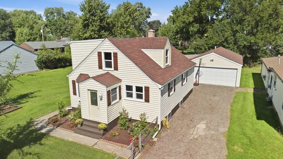 856 Marie Avenue, Machesney Park, IL 61115 - #2