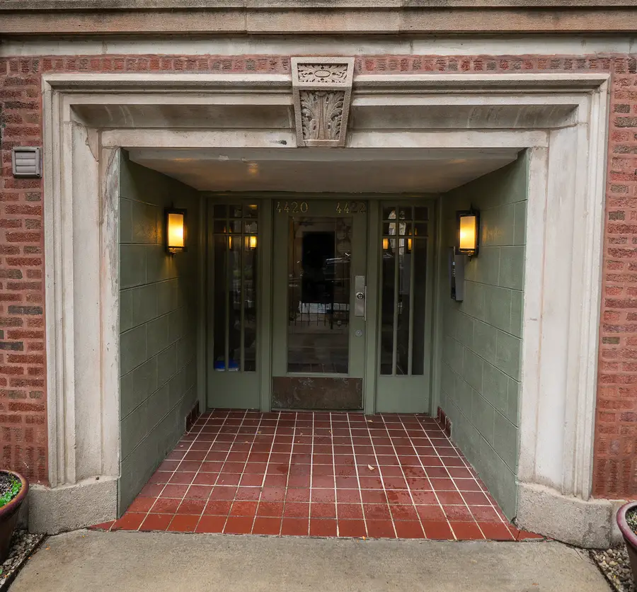 4420 N Ashland Avenue #2W, Chicago, IL 60640 - #3