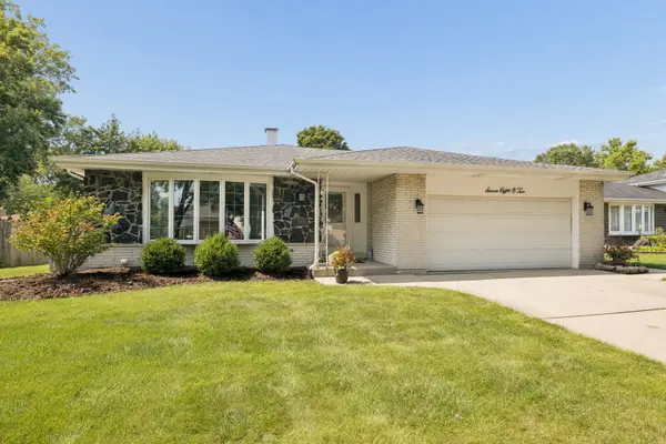 7802 Sawyer Road, Darien, IL 60561
