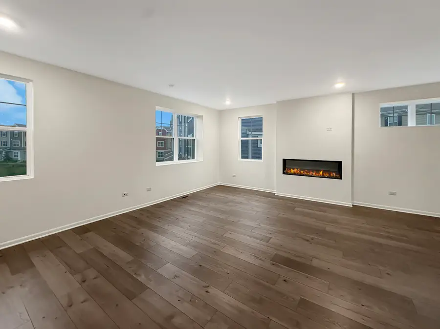 1582 Albany Street, Grayslake, IL 60030 - #2