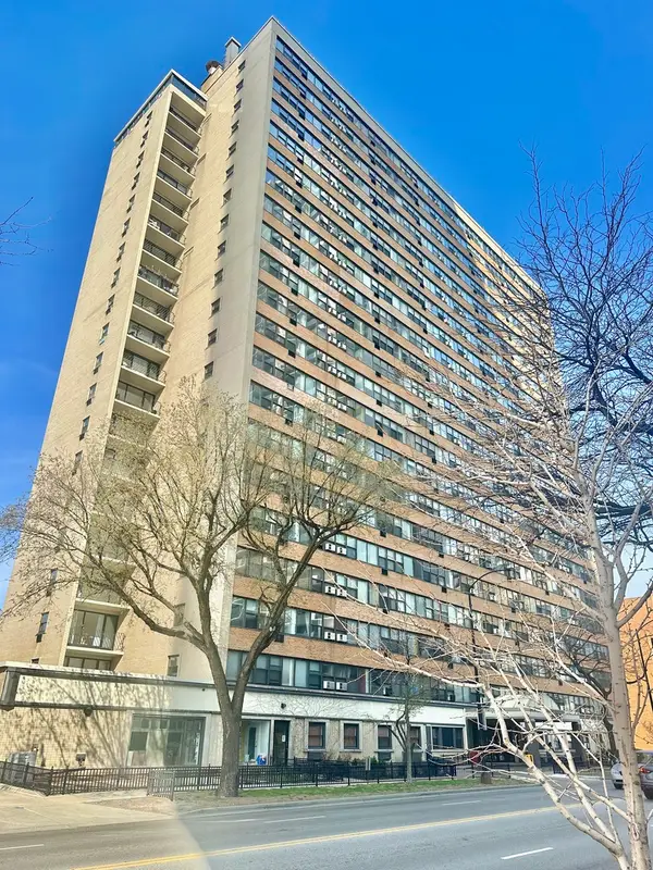 6030 N Sheridan Road #803, Chicago, IL 60660