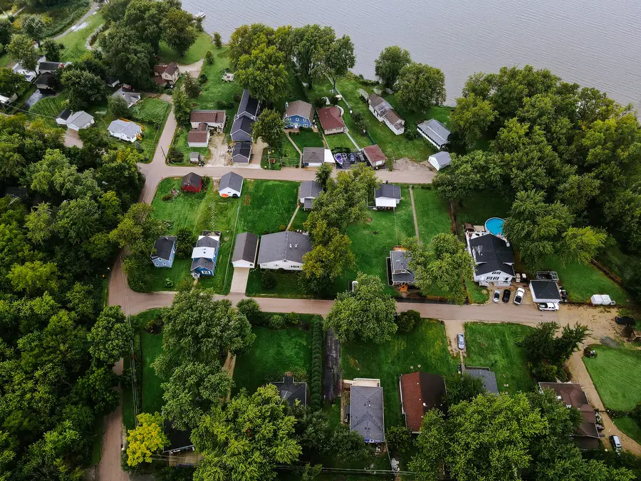 Address Withheld By Seller, Antioch, IL 60002 - #2