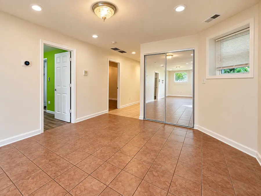 1229 N Austin Boulevard #1, Chicago, IL 60651 - #2