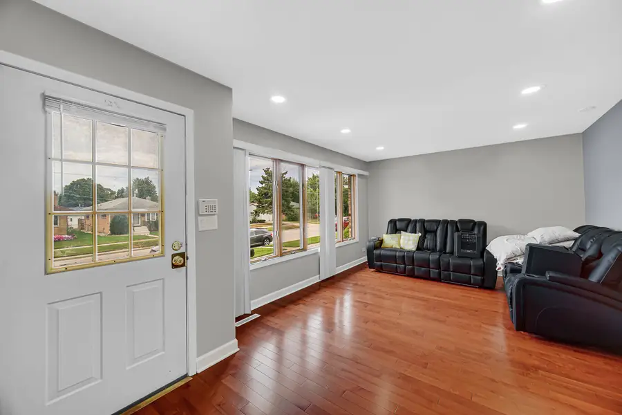 3501 Sarah Street, Franklin Park, IL 60131 - #2