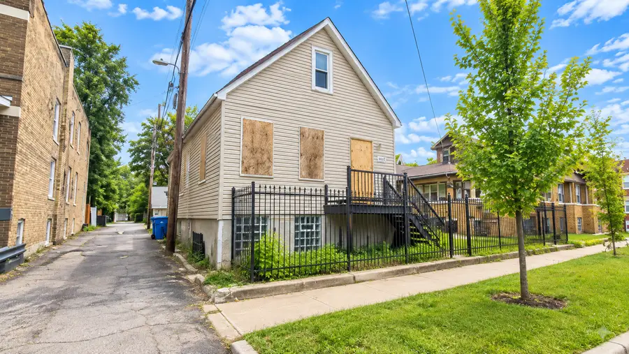 1435 W Marquette Road, Chicago, IL 60636 - #3