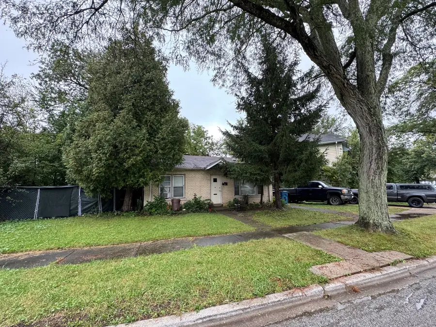 1657 Buena Vista Circle, Chicago Heights, IL 60411 - #2
