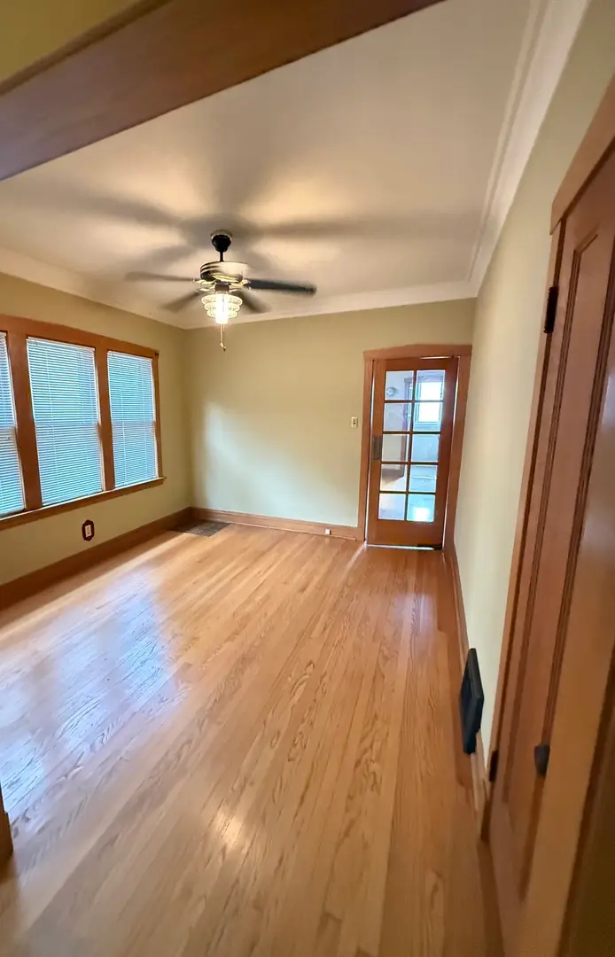 1516 Wesley Avenue, Berwyn, IL 60402 - #3