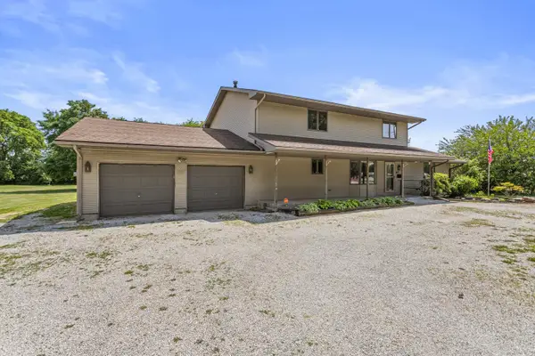 403 Woodworth Drive, Tolono, IL 61880