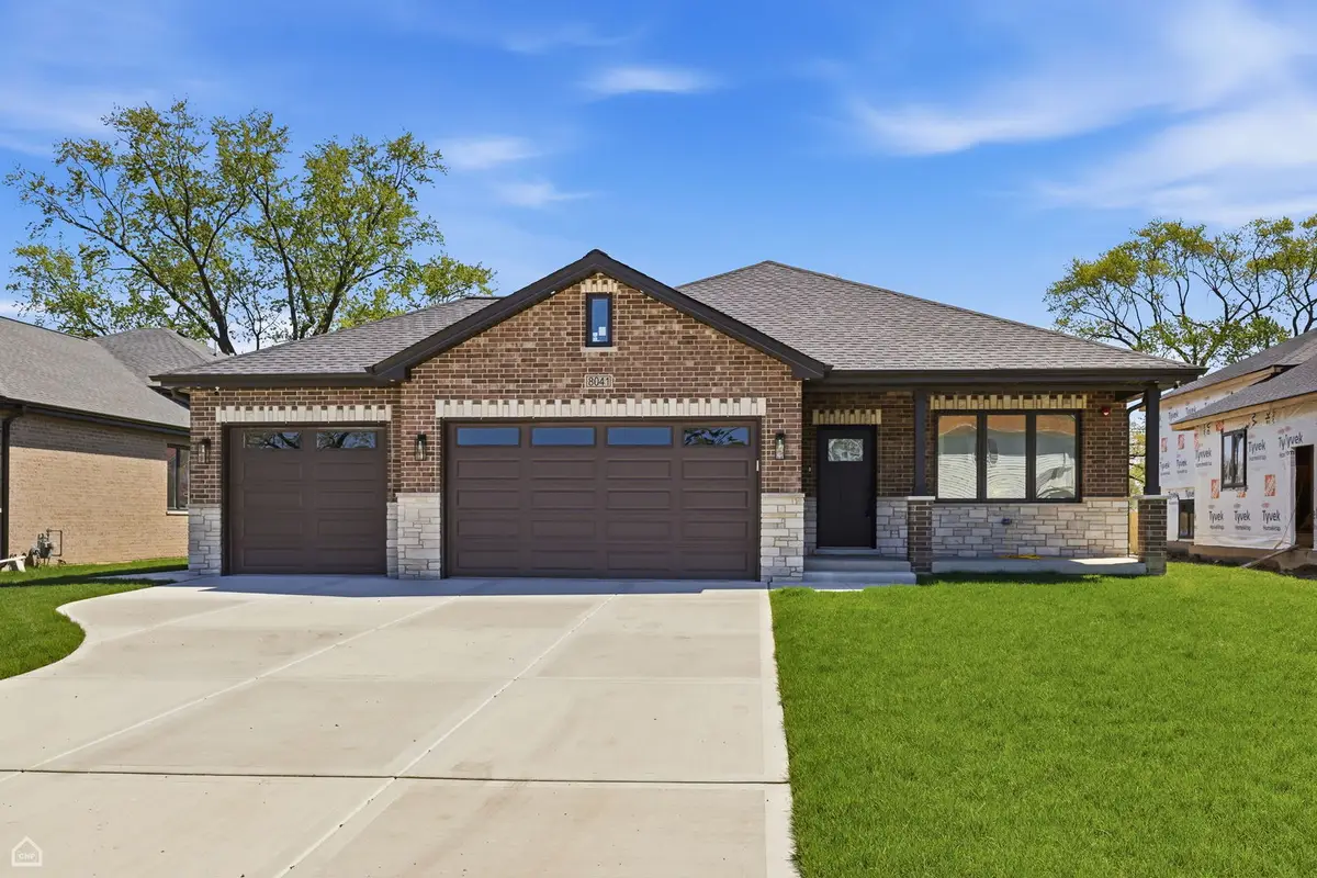 8041 S 85th Court, Justice, IL 60458 - #1