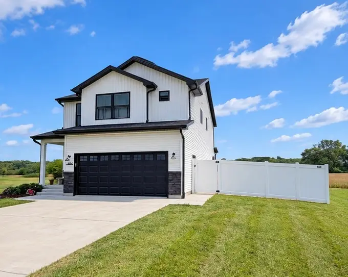 1405 Navajo Court, Kankakee, IL 60901 - #2