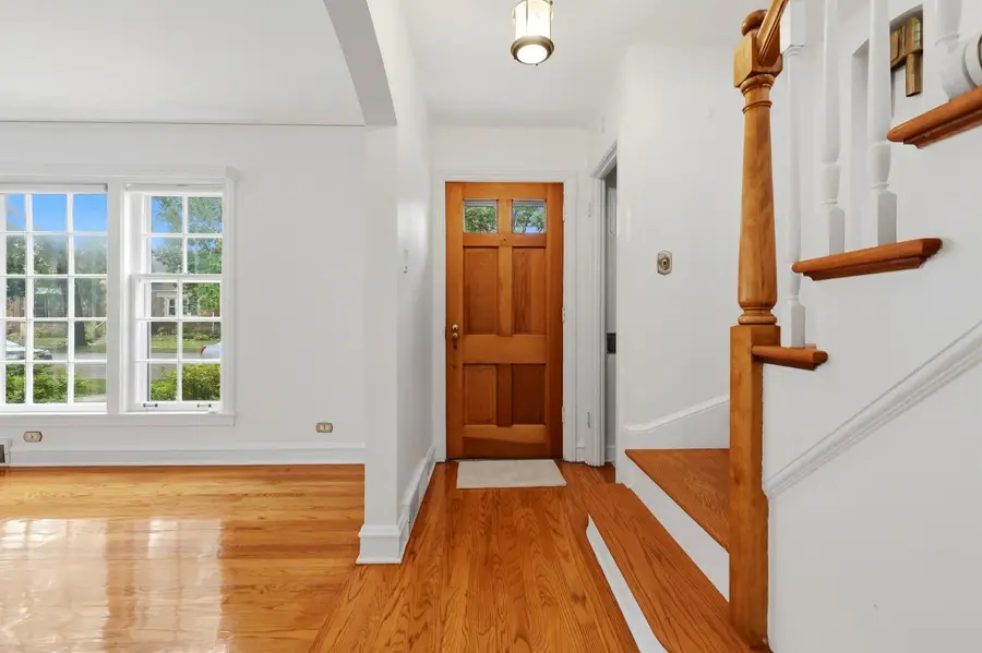 8119 Kostner Avenue, Skokie, IL 60076 - #3