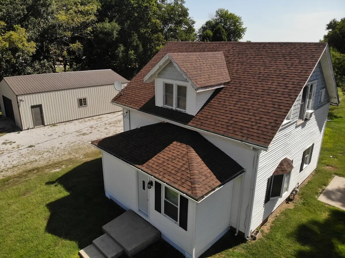 104 N Poplar Street, Farina, IL 62838 - #1