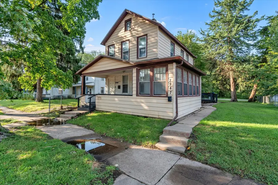 2947 13th Avenue, Rock Island, IL 61201 - #2
