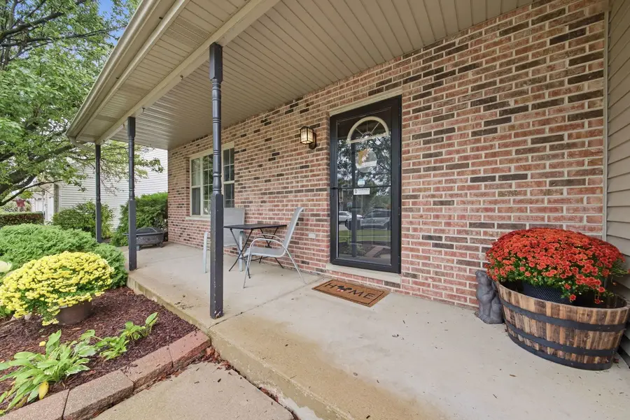 5320 Meadowbrook Street, Plainfield, IL 60586 - #2