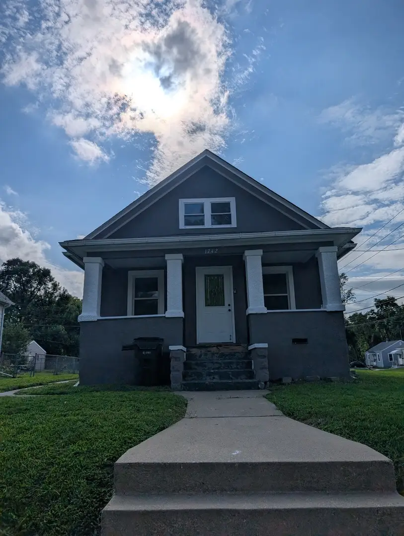 1742 N Howell Street, Davenport, IA 52804 - #3