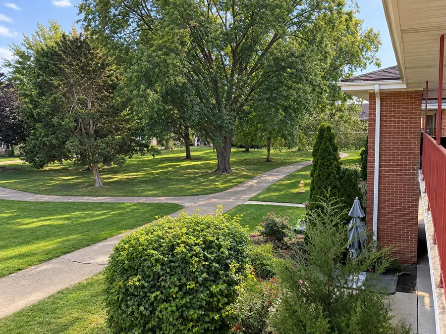 1105 Holiday Lane #14, Des Plaines, IL 60016 - #2