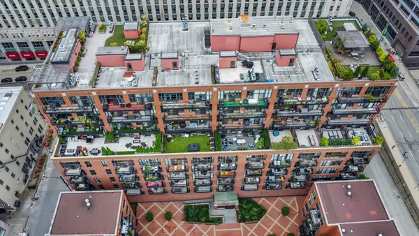 333 W Hubbard Street #605, Chicago, IL 60654