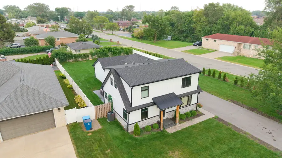 9859 S 81st Avenue, Palos Hills, IL 60465 - #2