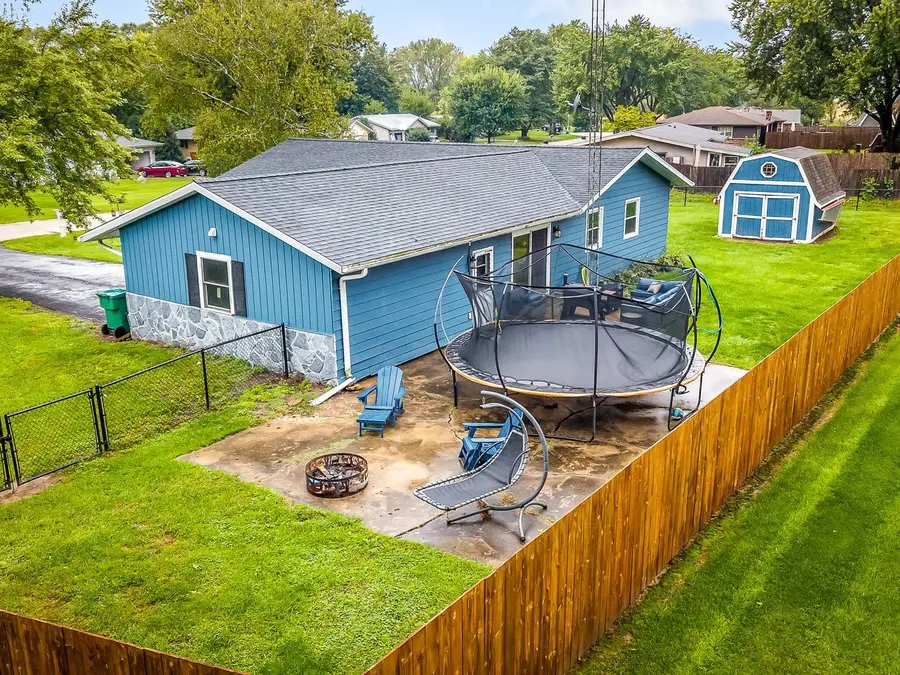 5349 Lawrence Drive, Kirkland, IL 60146 - #3