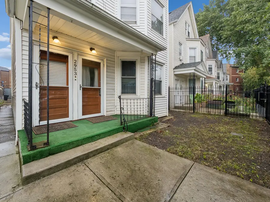 2953 N Hamlin Avenue, Chicago, IL 60618 - #2