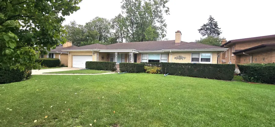 6425 N Knox Avenue, Lincolnwood, IL 60712 - #2