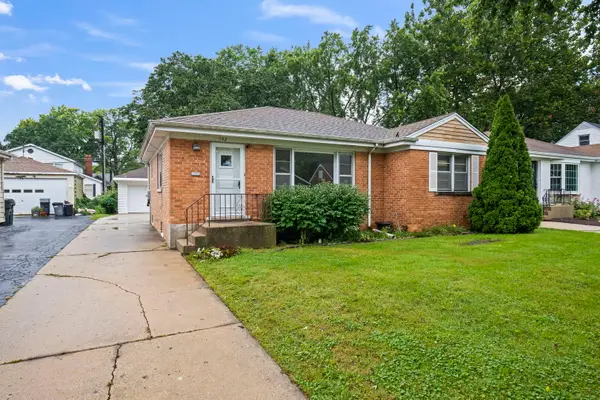 152 S Fremont Street, Palatine, IL 60067