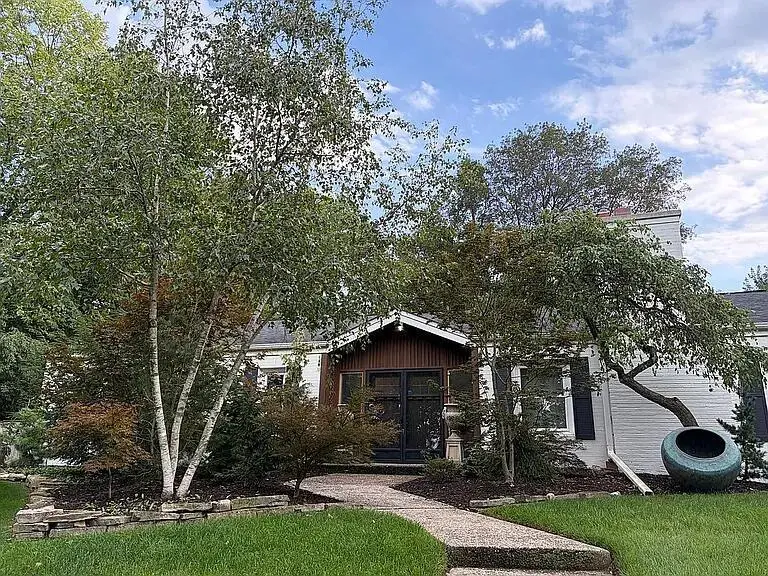 3105 E Landstrom Road, Rockford, IL 61107 - #2