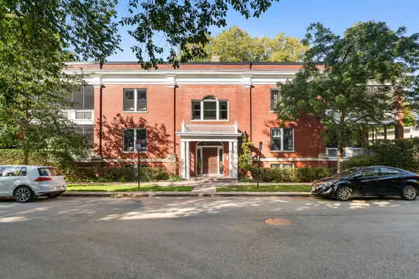 419 Lee Street #2W, Evanston, IL 60202
