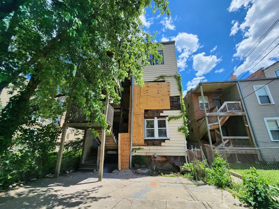 6146 S Vernon Avenue, Chicago, IL 60637 - #2