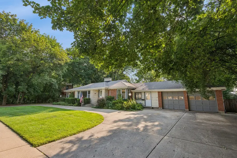 412 Dundee Avenue, Barrington, IL 60010 - #2