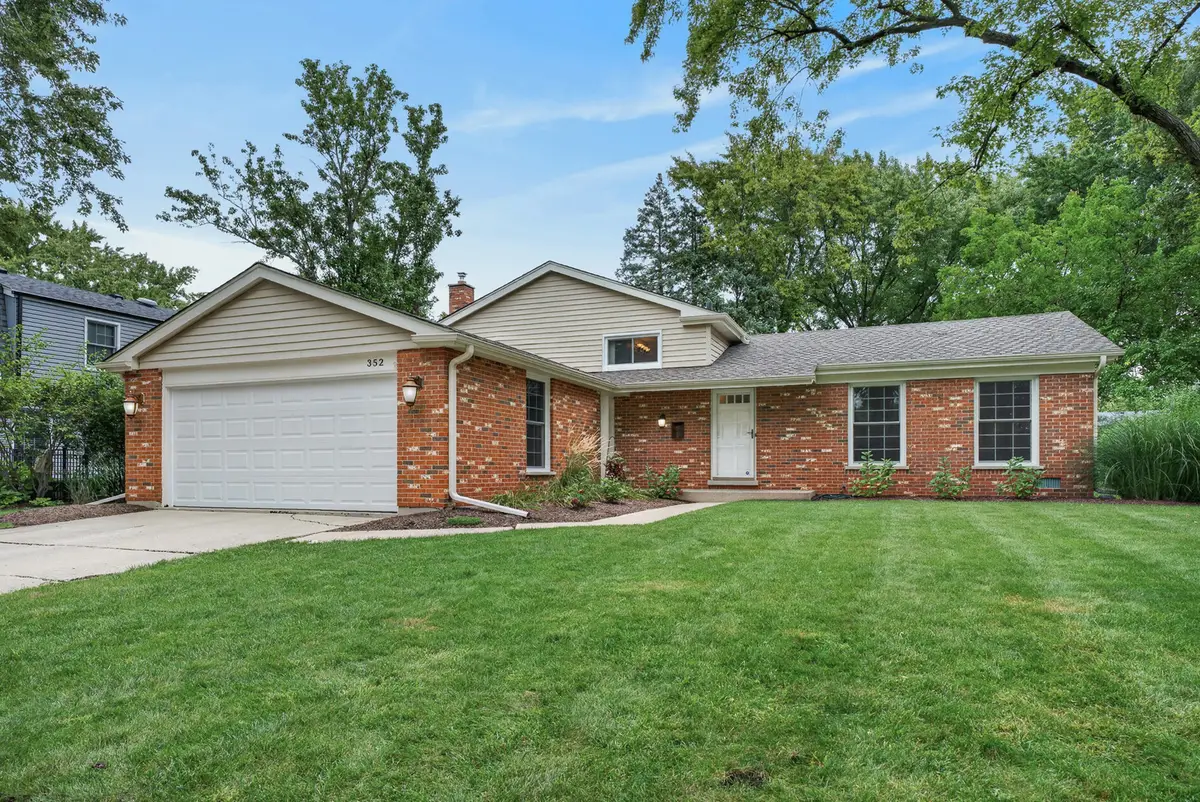 352 Berry Drive, Naperville, IL 60540 - #1