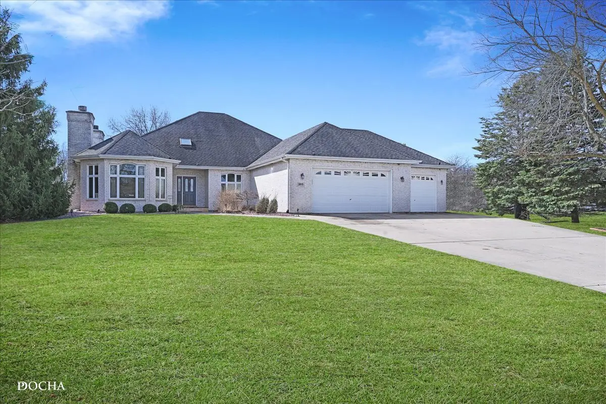 365 E Pine Meadow Court, Morris, IL 60450 - #1