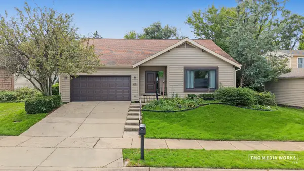 466 Laura Court, Naperville, IL 60563