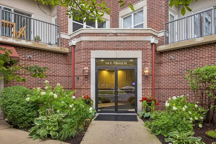 310 E Church Avenue #209, Libertyville, IL 60048 - #2
