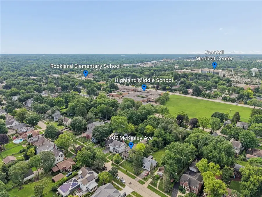 407 Mckinley Avenue, Libertyville, IL 60048 - #3
