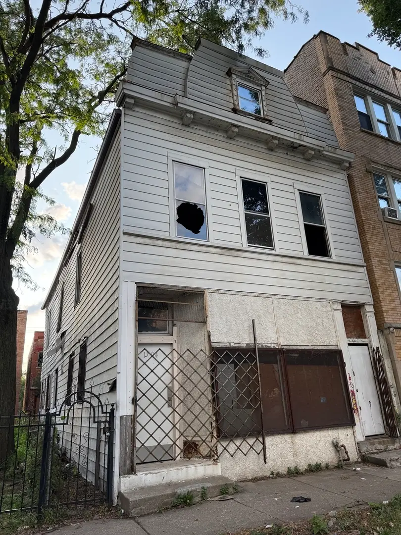 1304 S Karlov Avenue, Chicago, IL 60623 - #2