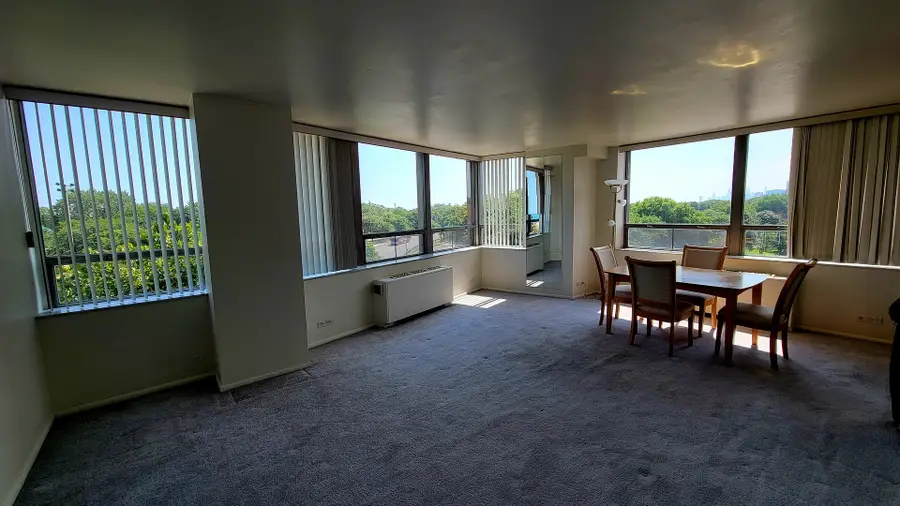 5701 N Sheridan Road #5U, Chicago, IL 60660 - #2