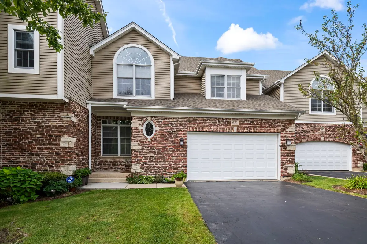 1296 S Falcon Drive, Palatine, IL 60067 - #1