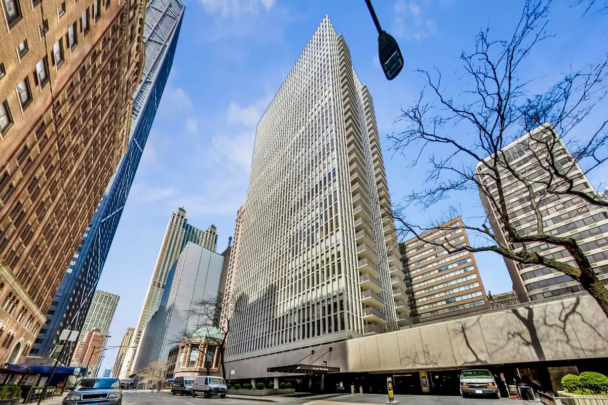 200 E Delaware Place #26A, Chicago, IL 60611 - #1
