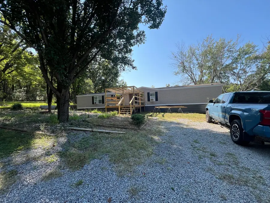 8957 Grassy Road, Marion, IL 62959 - #3