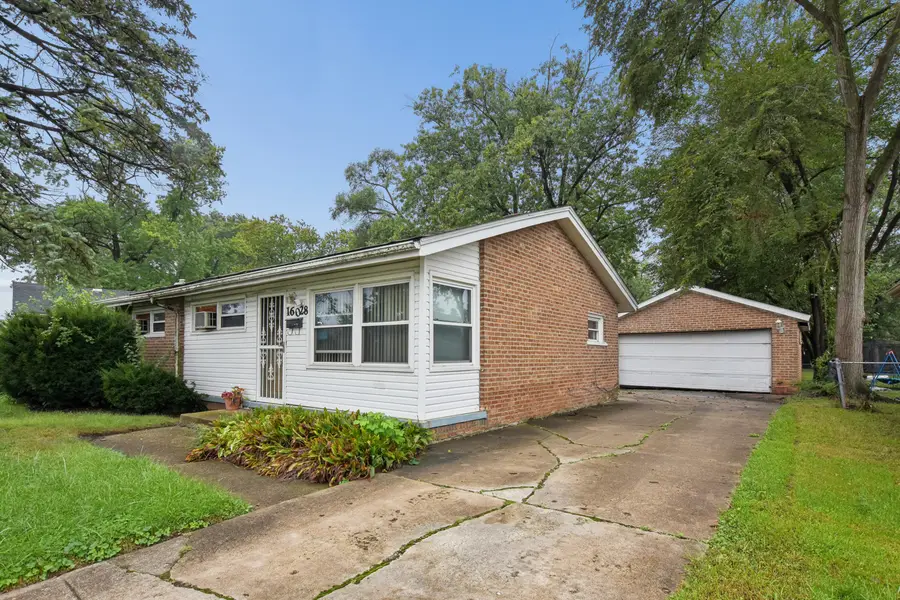 16028 Richmond Avenue, Markham, IL 60428 - #2