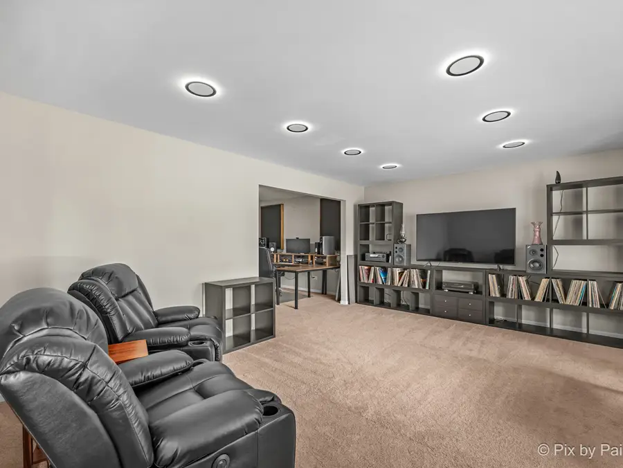 556 Westminster Place, Mundelein, IL 60060 - #3