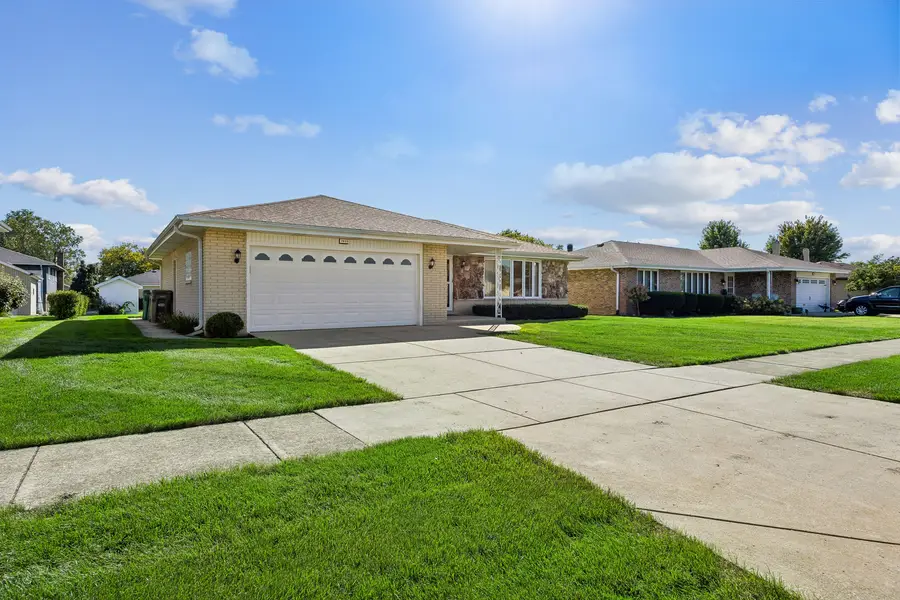 7809 Palm Drive, Orland Park, IL 60462 - #2