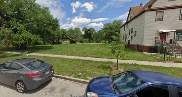 7105 S Harvard Avenue, Chicago, IL 60621