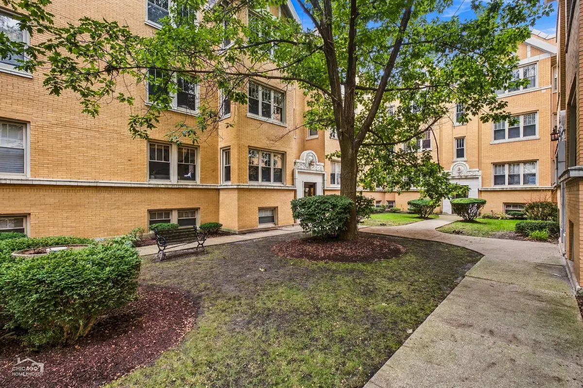 3131 W Palmer Boulevard #G, Chicago, IL 60647 - #1